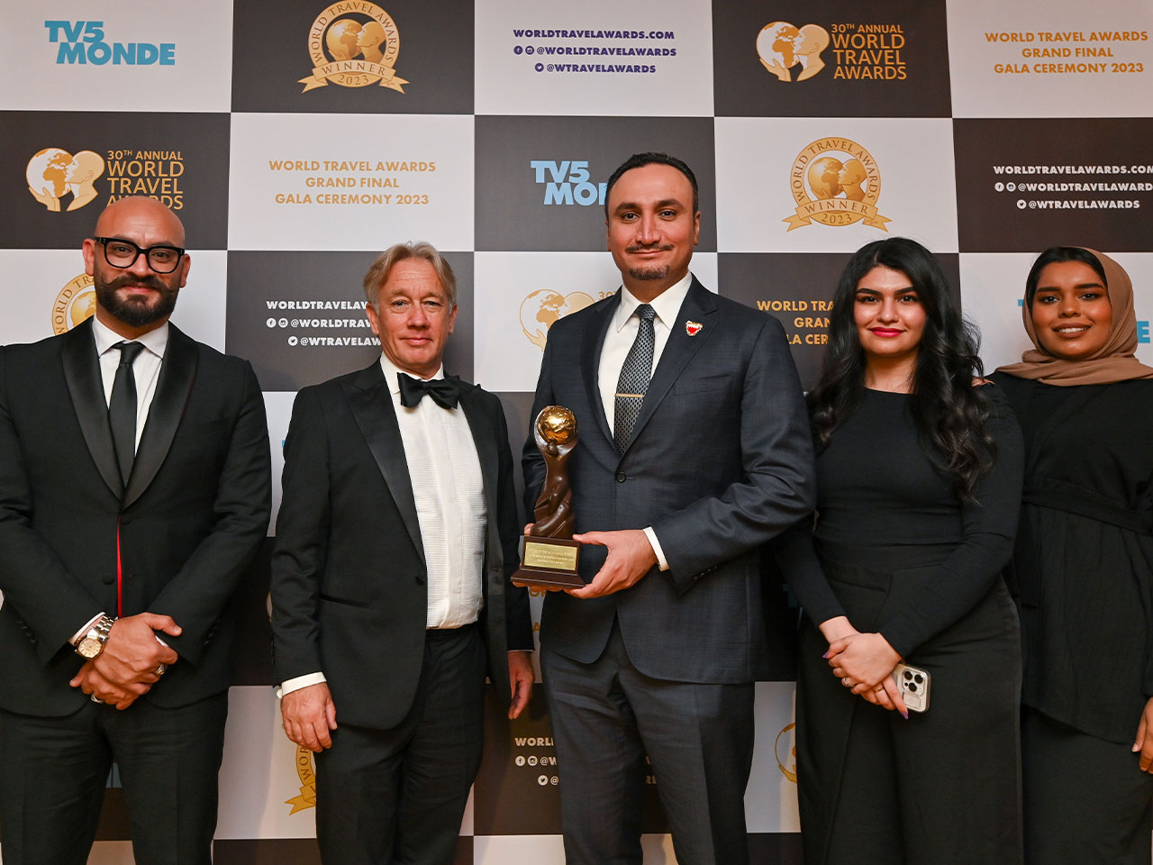 مركز البحرين العالمي للمعارض يحصد جائزة "أفضل مركز معارض ومؤتمرات جديد في العالم لعام 2023" ضمن جوائز السفر العالمية لعام 2023